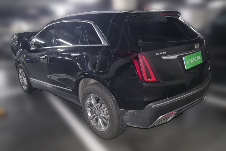 Used Cadillac XT5 2021 28T Luxury Model Rear Left 45 Deg