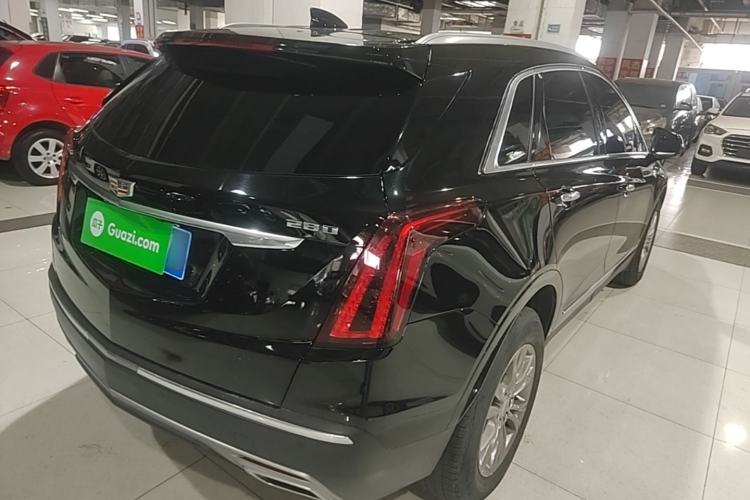 Used Cadillac XT5 2021 28T Luxury Model Rear Right 45 Deg