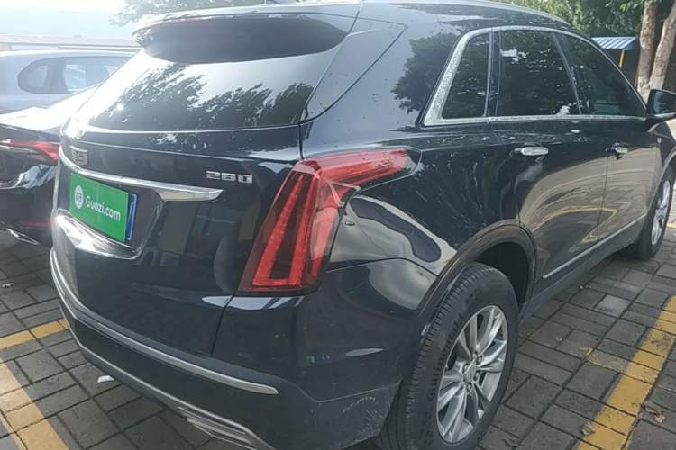Used Cadillac XT5 2021 28T Luxury Model Rear Right 45 Deg