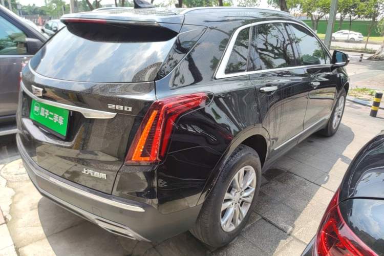 Used Cadillac XT5 2021 2.0T Two-Wheel Drive Luxury Version Rear Right 45 Deg