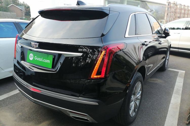 Used Cadillac XT5 2021 28T Luxury Model Rear Right 45 Deg
