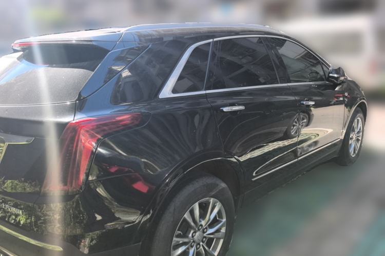 Used Cadillac XT5 2021 28T Luxury Model Rear Right 45 Deg