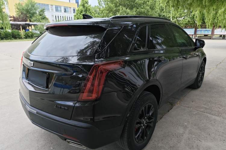 Used Cadillac XT5 2021 28T Four-Wheel Drive Tech Version Rear Right 45 Deg
