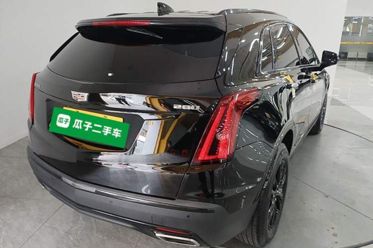 Used Cadillac XT5 2021 28T Luxury Model Rear Right 45 Deg
