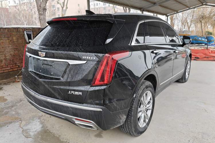 Used Cadillac XT5 2021 28T Luxury Model Rear Right 45 Deg
