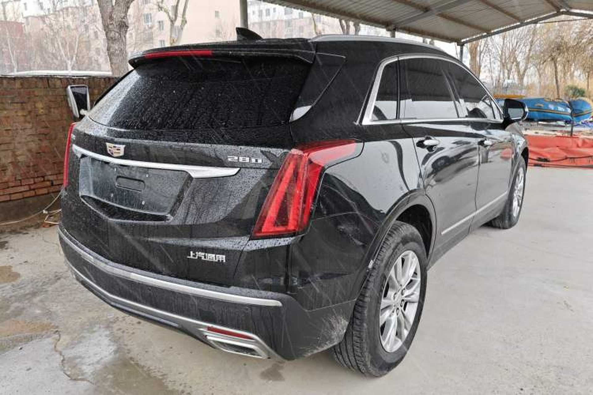 Used Cadillac XT5 2021 28T Luxury Model Rear Right 45 Deg