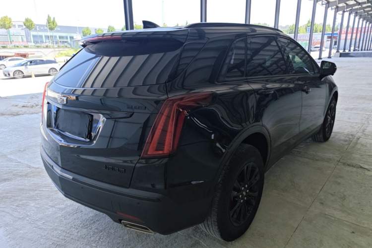 Used Cadillac XT5 2021 28T Four-Wheel Drive Tech Version Rear Right 45 Deg