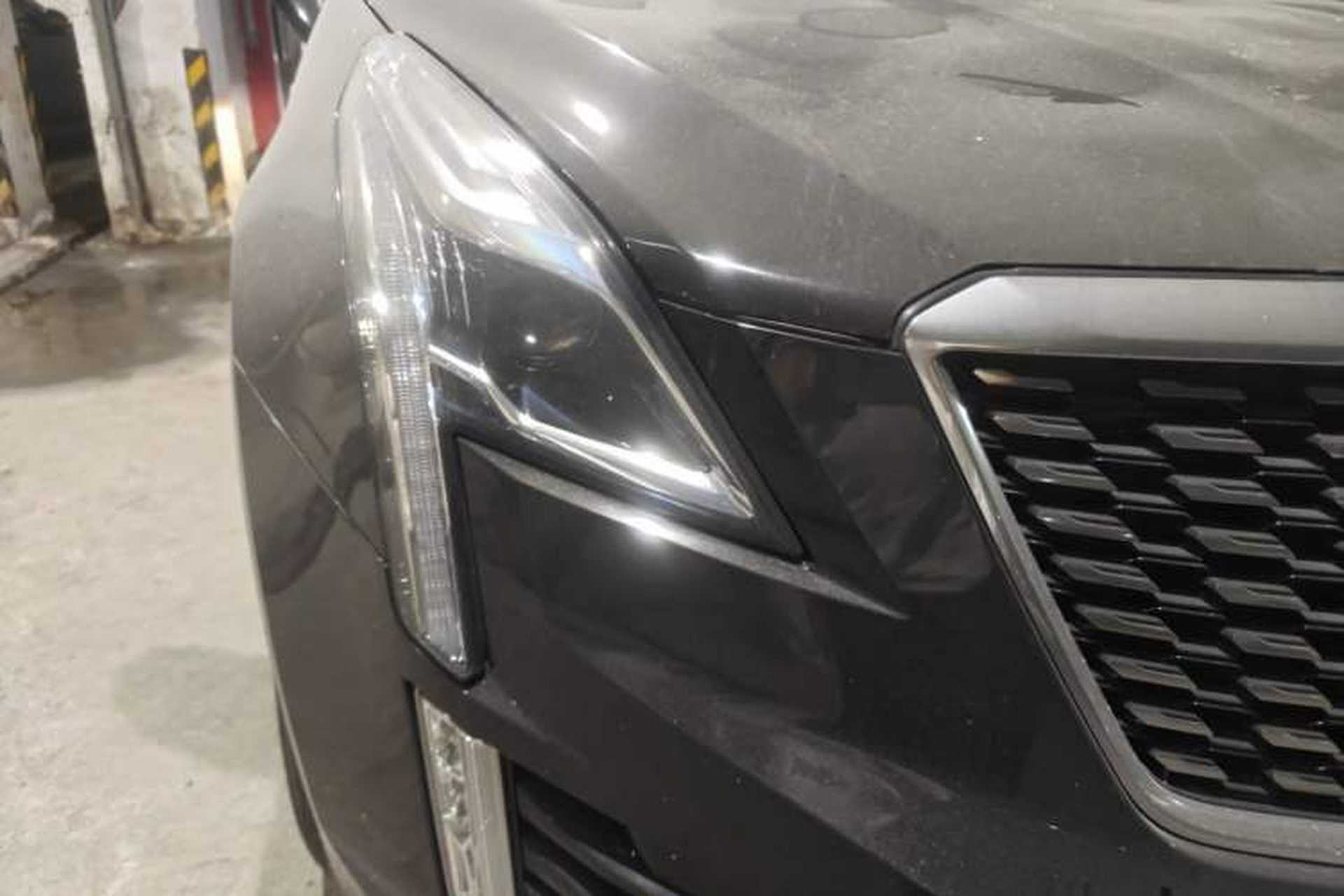 Used Cadillac XT5 2021 28T Luxury Model Right Front Headlight