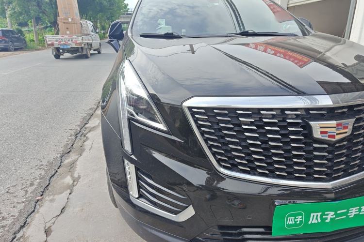 Used Cadillac XT5 2021 2.0T Two-Wheel Drive Luxury Version Right Front Headlight