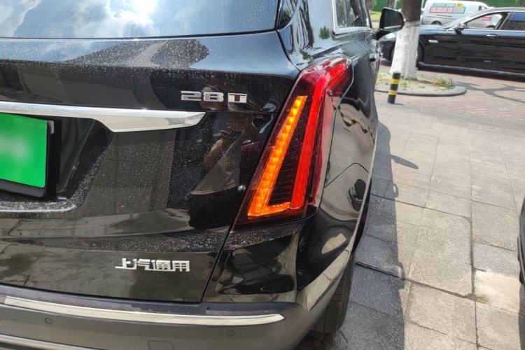 Used Cadillac XT5 2021 2.0T Two-Wheel Drive Luxury Version Right Rear Taillight
