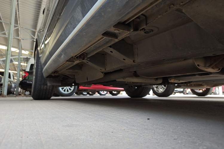 Used Cadillac XT5 2021 2.0T Two-Wheel Drive Luxury Version Right Side Sill