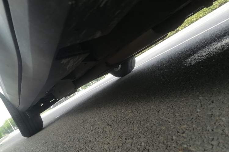 Used Cadillac XT5 2021 28T Luxury Model Right Side Sill