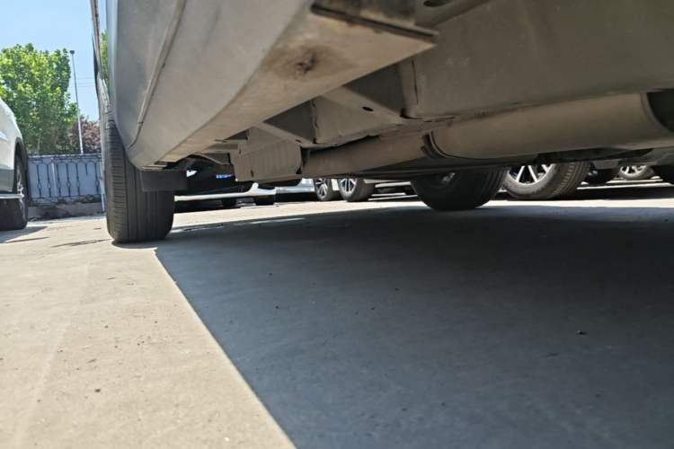 Used Cadillac XT5 2021 2.0T Two-Wheel Drive Luxury Version Right Side Sill
