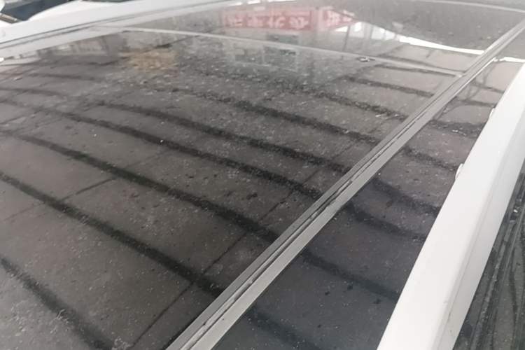 Used Cadillac XT5 2021 28T Luxury Model Roof