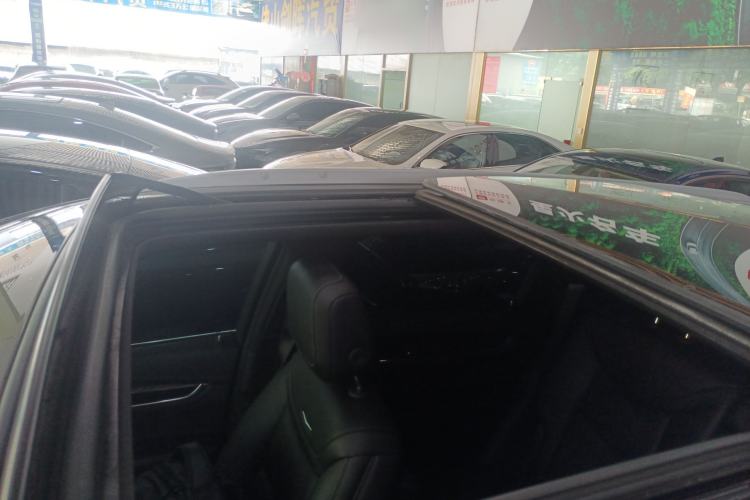 Used Cadillac XT5 2021 2.0T Two-Wheel Drive Luxury Version Roof