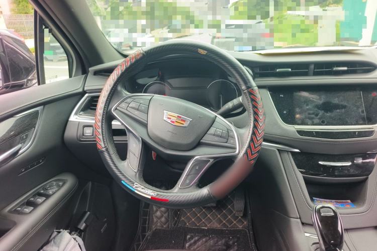 Used Cadillac XT5 2021 28T Four-Wheel Drive Luxury Version Steering Wheel