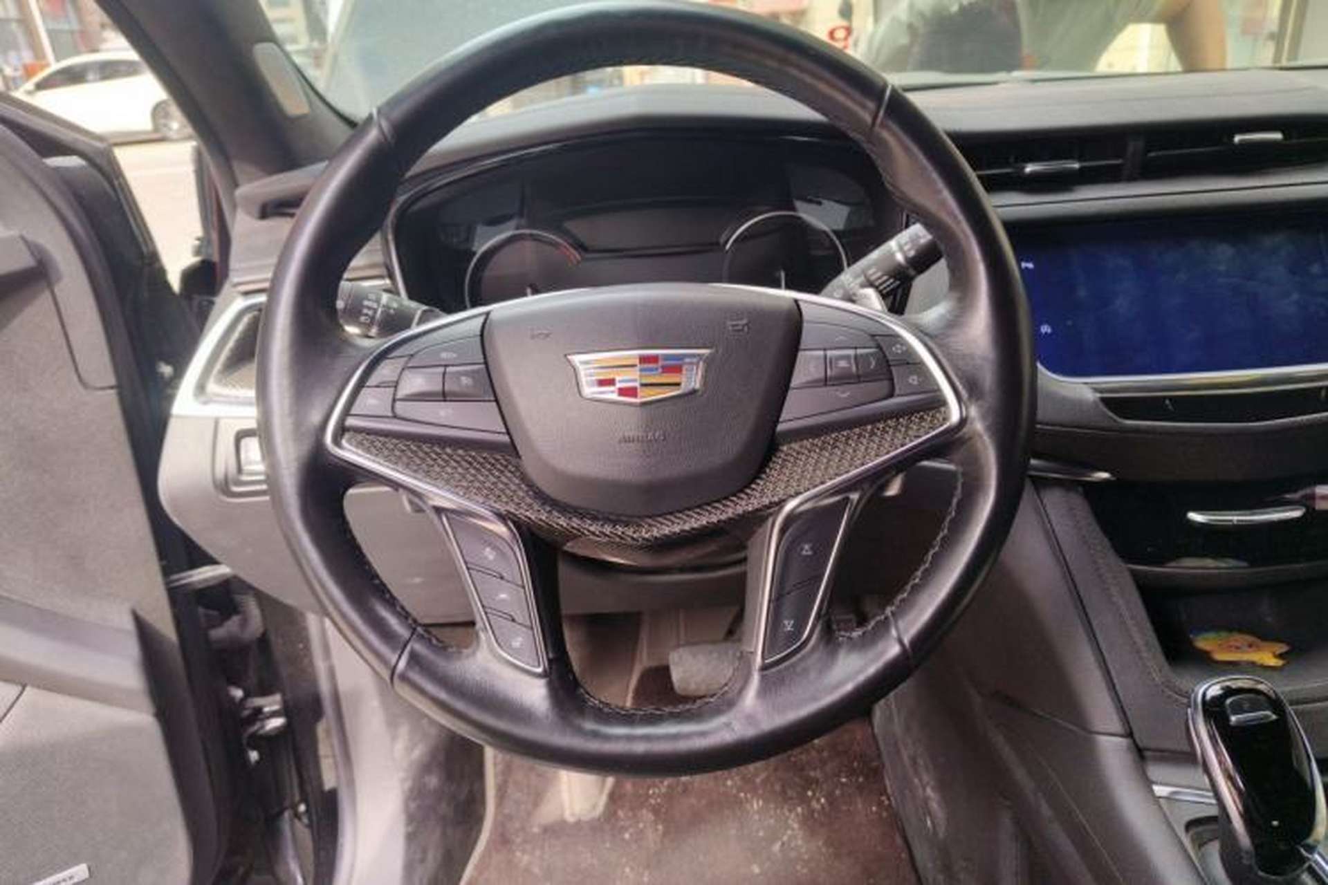 Used Cadillac XT5 2021 2.0T Two-Wheel Drive Luxury Version Steering Wheel