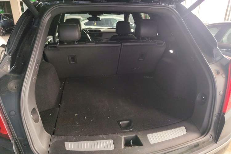Used Cadillac XT5 2021 2.0T Two-Wheel Drive Luxury Version Trunk