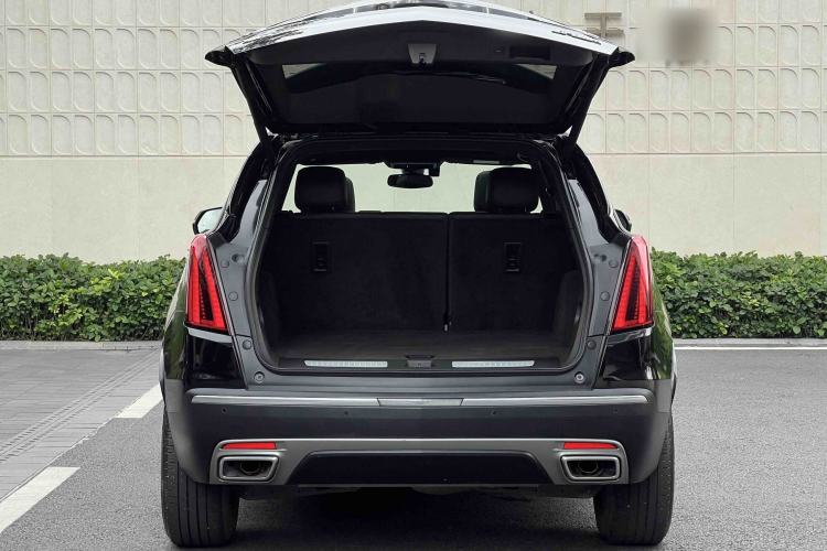 Used Cadillac XT5 2021 2.0T Four-Wheel Drive Luxury Version Trunk