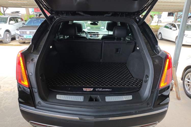 Used Cadillac XT5 2021 2.0T Two-Wheel Drive Luxury Version Trunk