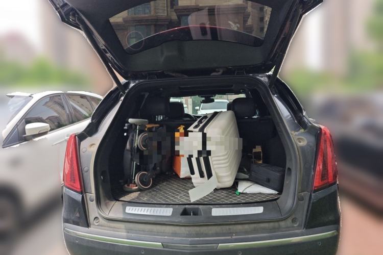 Used Cadillac XT5 2021 2.0T Two-Wheel Drive Luxury Version Trunk
