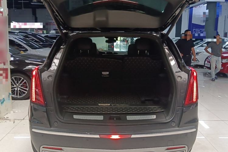 Used Cadillac XT5 2021 2.0T Two-Wheel Drive Luxury Version Trunk
