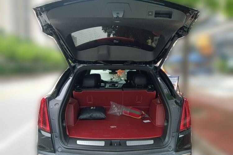 Used Cadillac XT5 2021 2.0T Two-Wheel Drive Luxury Version Trunk