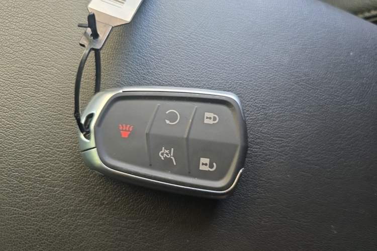 Used Cadillac XT5 2021 28T Luxury Model Vehicle Key