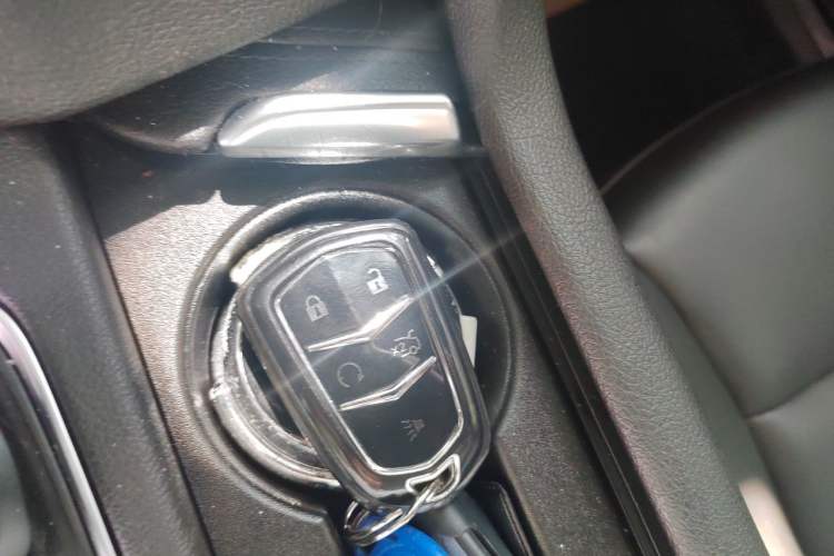 Used Cadillac XT5 2021 2.0T Four-Wheel Drive Luxury Version Vehicle Key
