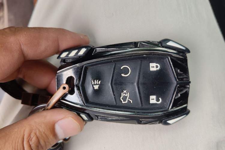 Used Cadillac XT5 2021 28T Luxury Model Vehicle Key