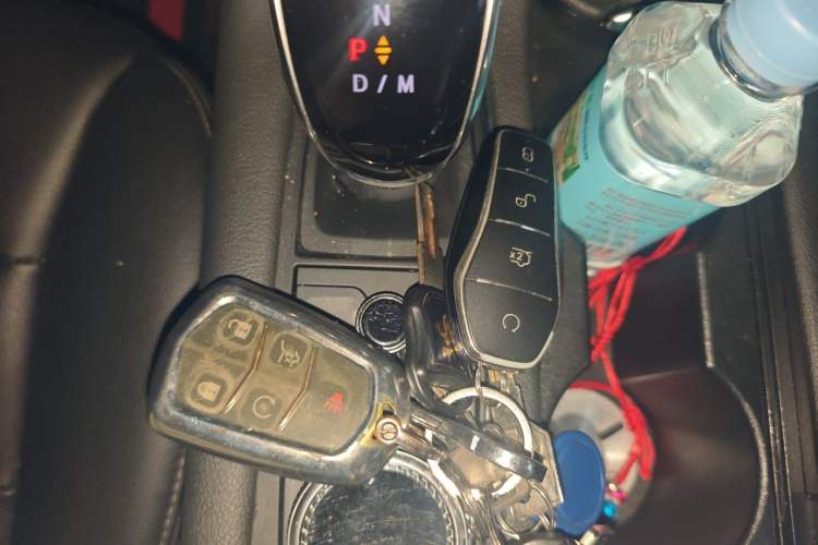 Used Cadillac XT5 2021 2.0T Two-Wheel Drive Luxury Version Vehicle Key