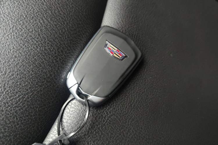 Used Cadillac XT5 2021 28T Luxury Model Vehicle Key
