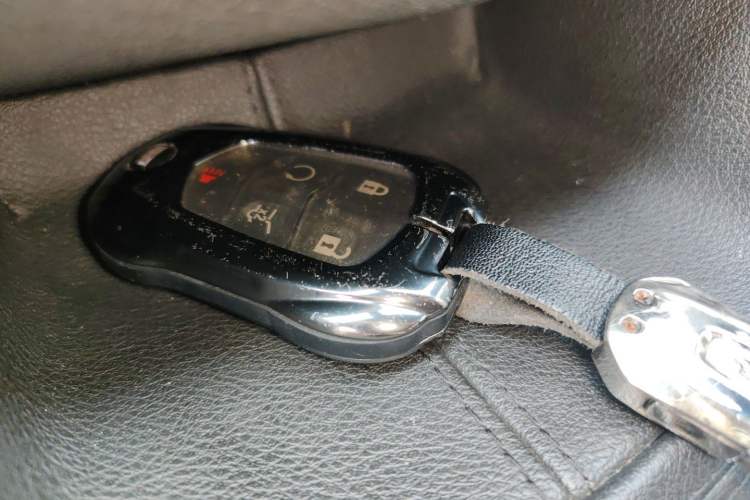 Used Cadillac XT5 2021 28T Luxury Model Vehicle Key