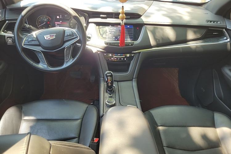 Used Cadillac XT5 2021 28T Four-Wheel Drive Luxury Version Center Console