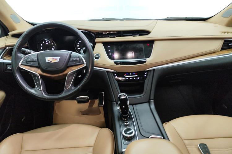 Used Cadillac XT5 2021 2.0T Four-Wheel-Drive Platinum Edition Center Console