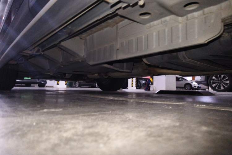 Used Cadillac XT5 2021 2.0T Two-Wheel Drive Luxury Version Chassis Rear Left