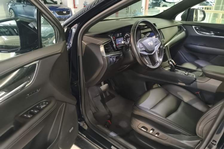 Used Cadillac XT5 2021 28T Four-Wheel Drive Luxury Version Driver Seat