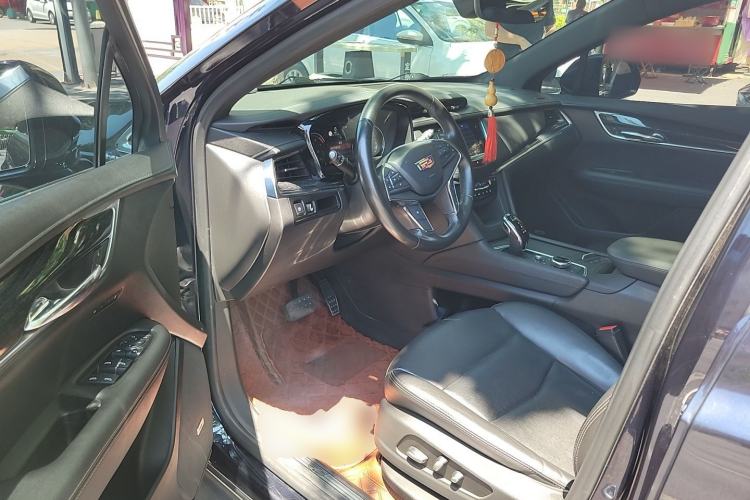 Used Cadillac XT5 2021 28T Four-Wheel Drive Luxury Version Driver Seat