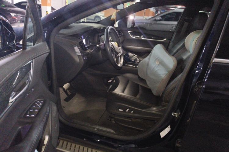 Used Cadillac XT5 2021 2.0T Two-Wheel Drive Luxury Version Driver Seat
