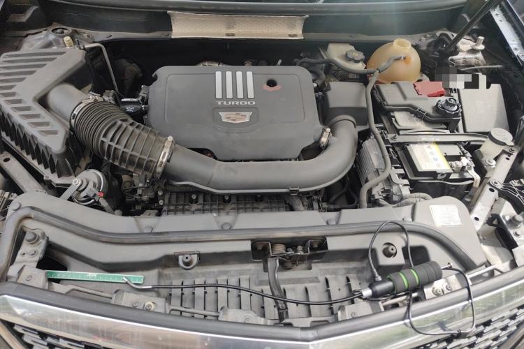 Used Cadillac XT5 2021 28T Luxury Model Engine Bay