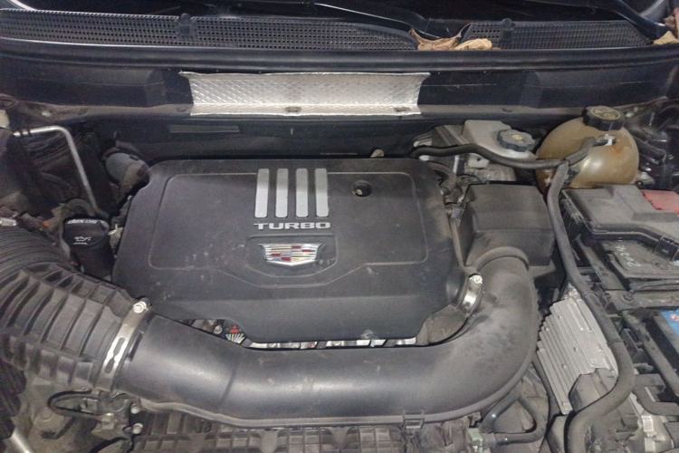 Used Cadillac XT5 2021 28T Four-Wheel Drive Luxury Version Engine Bay