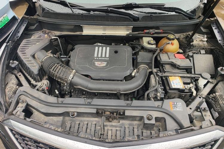 Used Cadillac XT5 2021 2.0T Four-Wheel Drive Luxury Version Engine Bay