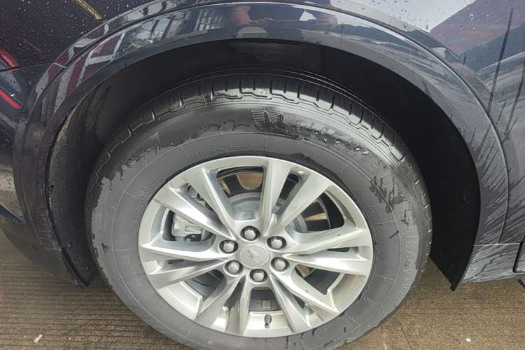 Used Cadillac XT5 2021 2.0T Four-Wheel Drive Luxury Version Exterior 4