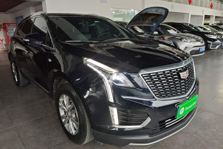 Used Cadillac XT5 2021 28T Luxury Model Front Right 45 Deg