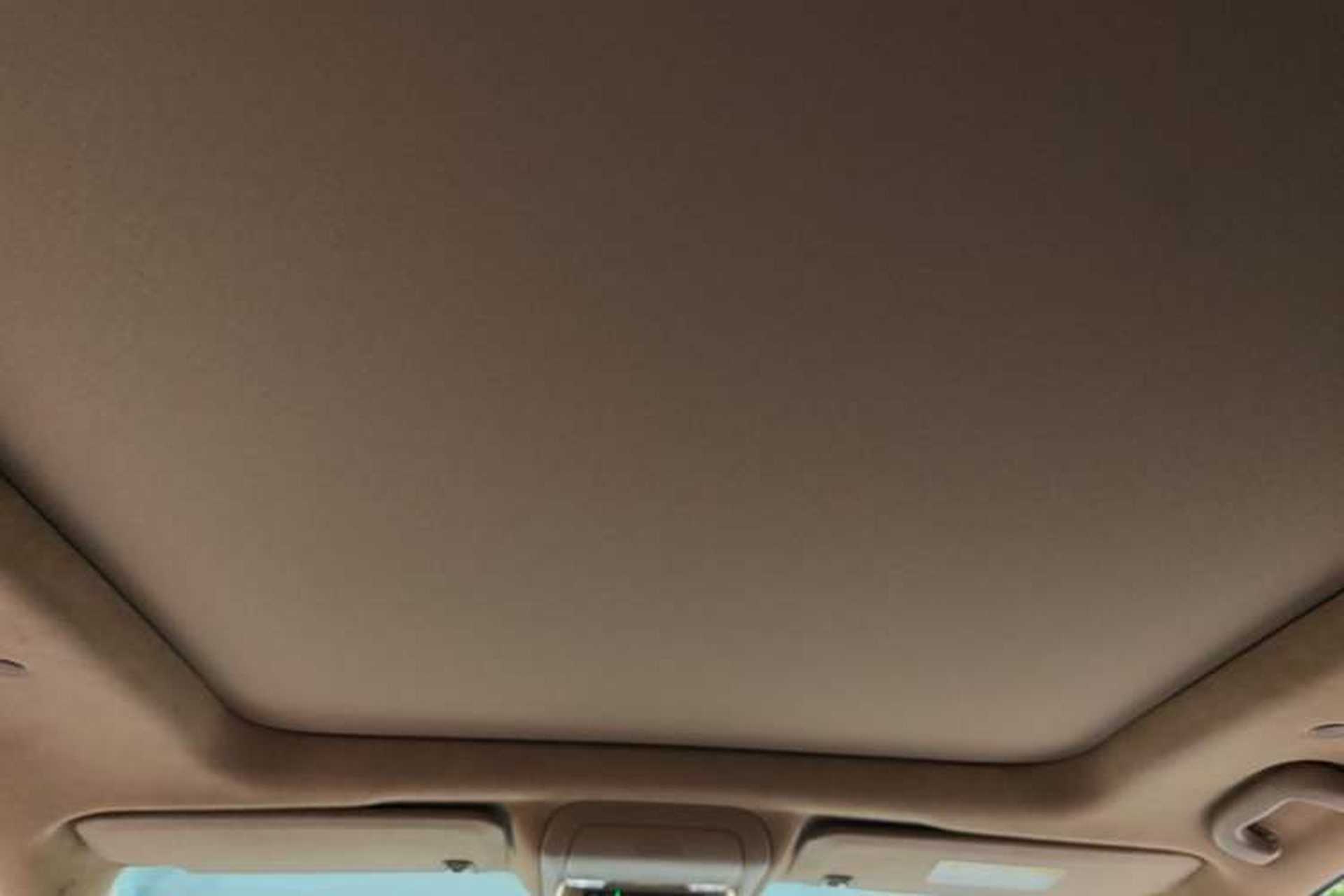 Used Cadillac XT5 2021 2.0T Four-Wheel-Drive Platinum Edition Headliner