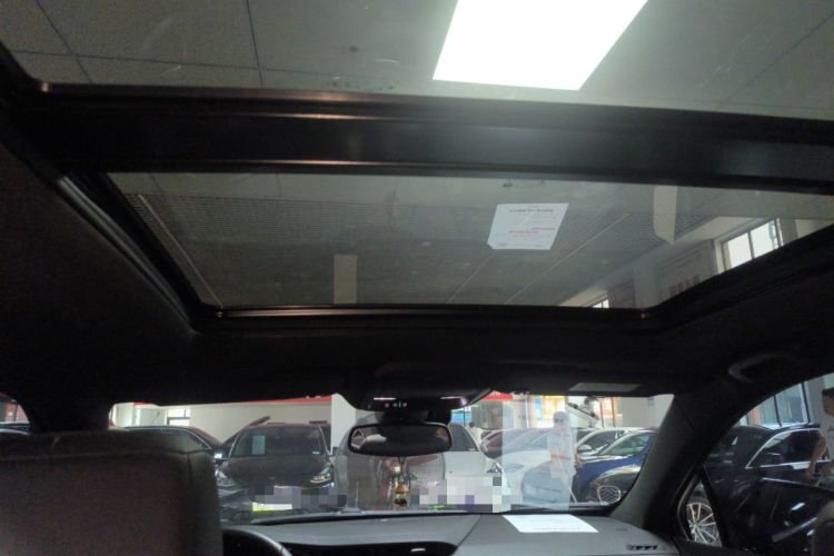 Used Cadillac XT5 2021 28T Luxury Model Headliner