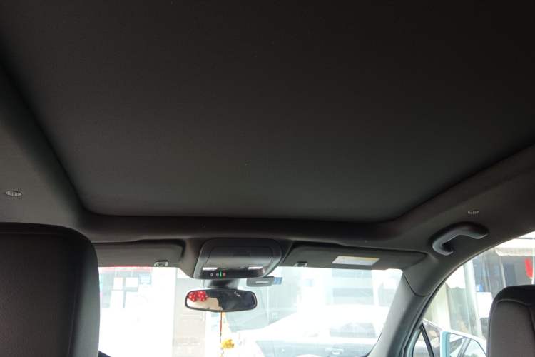 Used Cadillac XT5 2021 2.0T Two-Wheel Drive Luxury Version Headliner