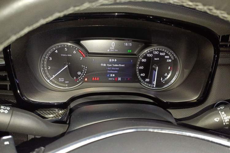 Used Cadillac XT5 2021 2.0T Four-Wheel Drive Premium Edition Instrument Cluster