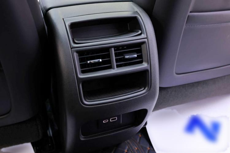 Used Cadillac XT5 2021 2.0T Four-Wheel Drive Premium Edition Interior 11