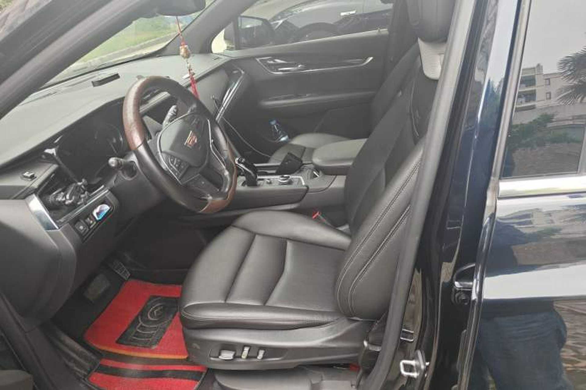 Used Cadillac XT5 2021 2.0T Four-Wheel Drive Luxury Version Left Front Seat